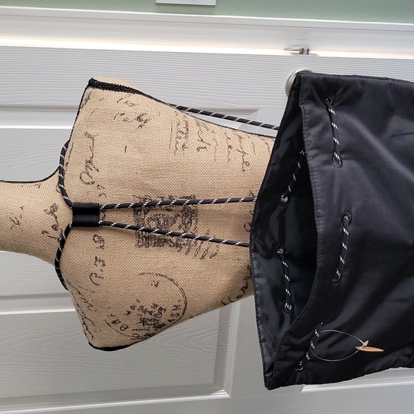 Victoria's Secret PINK Duffle Bag- Black - Picture 2 of 9